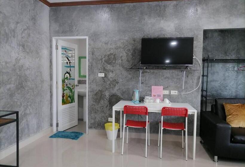 패밀리 룸, Phuket Airport Inn