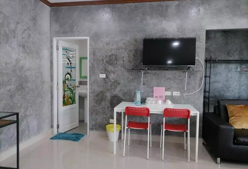 ファミリールーム, Phuket Airport Inn