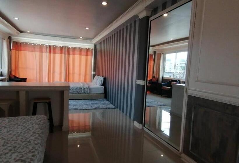 패밀리 스위트, Phuket Airport Inn