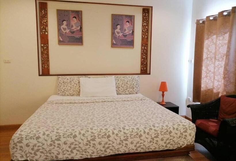 디럭스 룸, Phuket Airport Inn