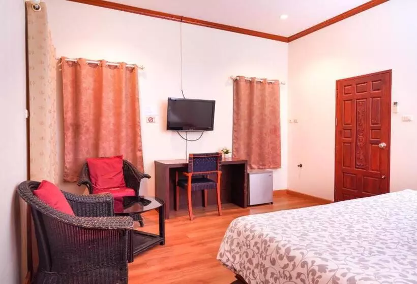 デラックスルーム, Phuket Airport Inn
