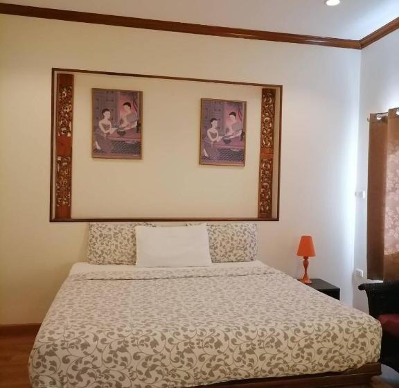 디럭스 룸, Phuket Airport Inn