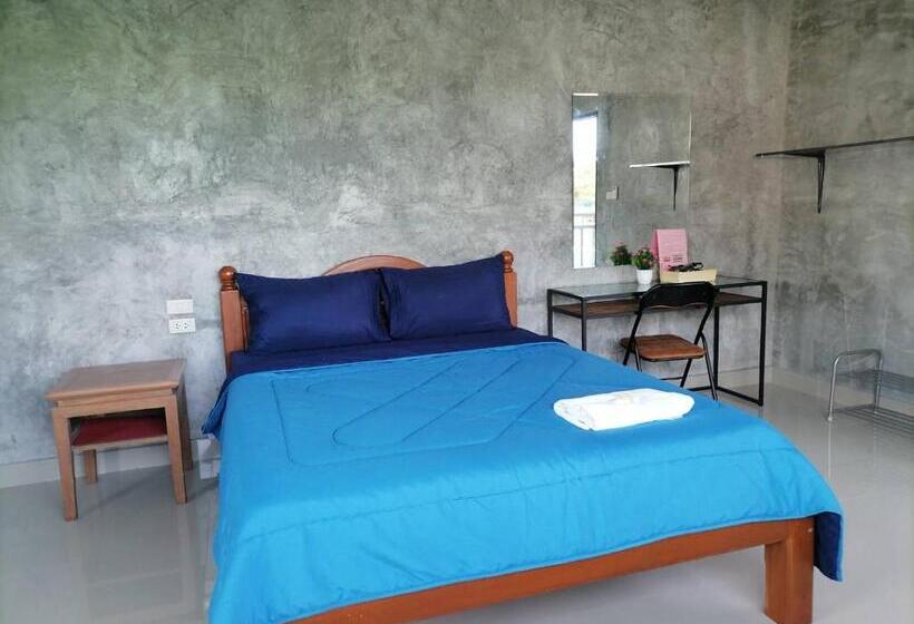 스탠다드 룸 킹사이즈 침대, Phuket Airport Inn