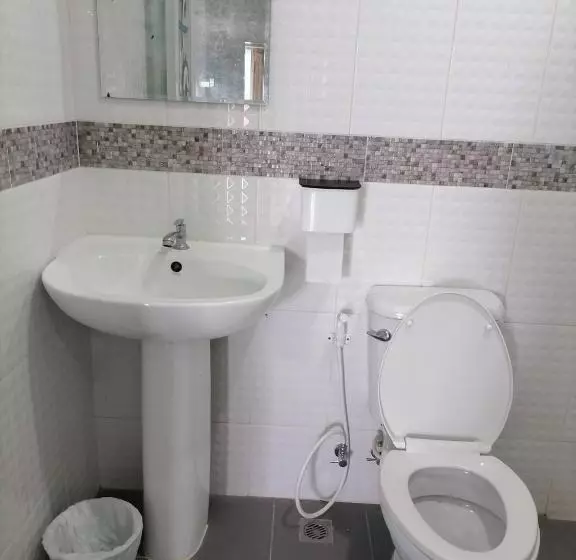 キングサイズベッドのスタンダードルーム, Phuket Airport Inn
