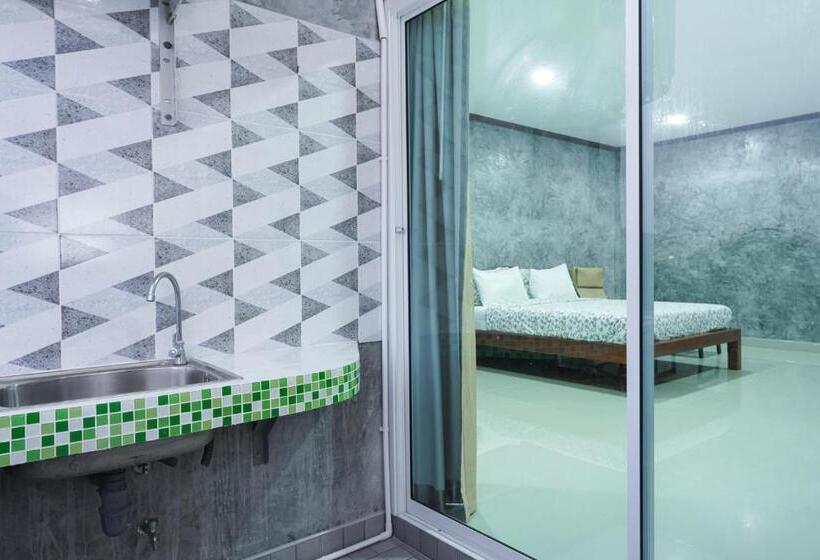 스탠다드 룸 킹사이즈 침대, Phuket Airport Inn