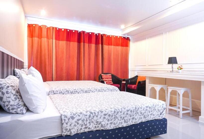 패밀리 스튜디오, Phuket Airport Inn