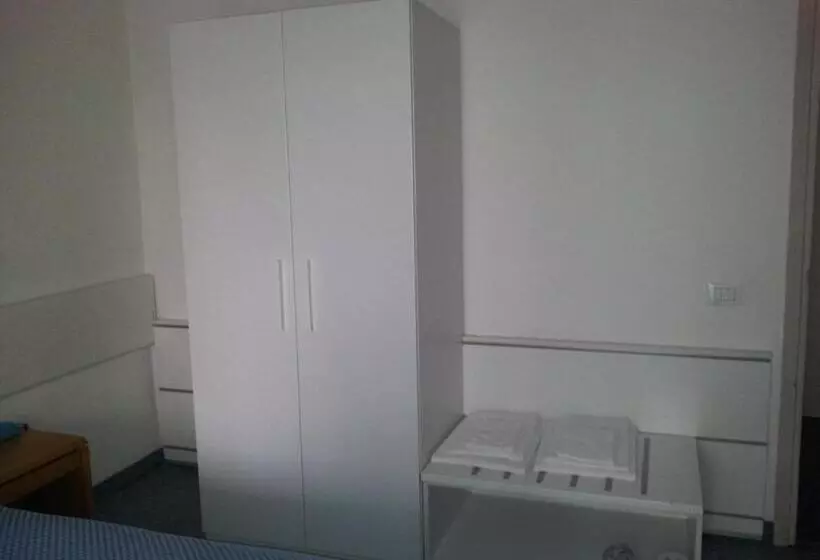 Comfort room with balcony, Post