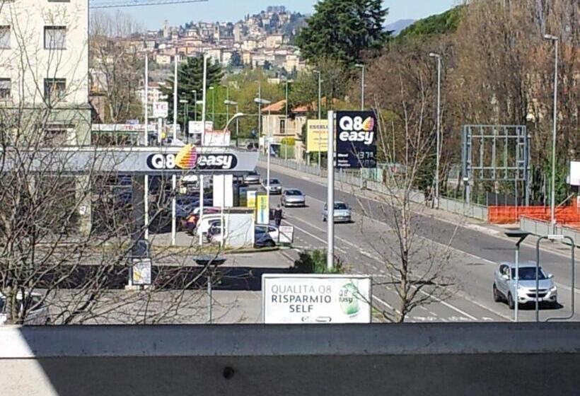 Habitación Comfort con Balcón, Post