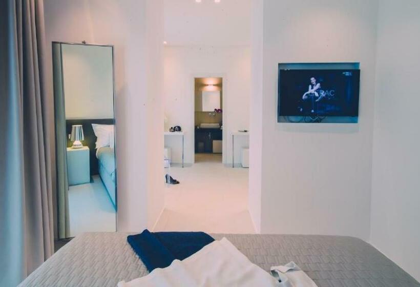 سوییت, Siracusa Luxury Apartment