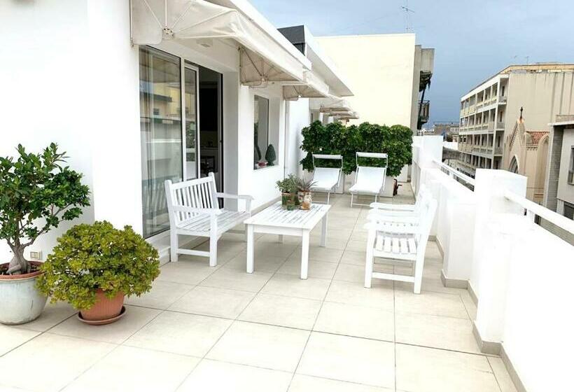 سوییت لوکس, Siracusa Luxury Apartment