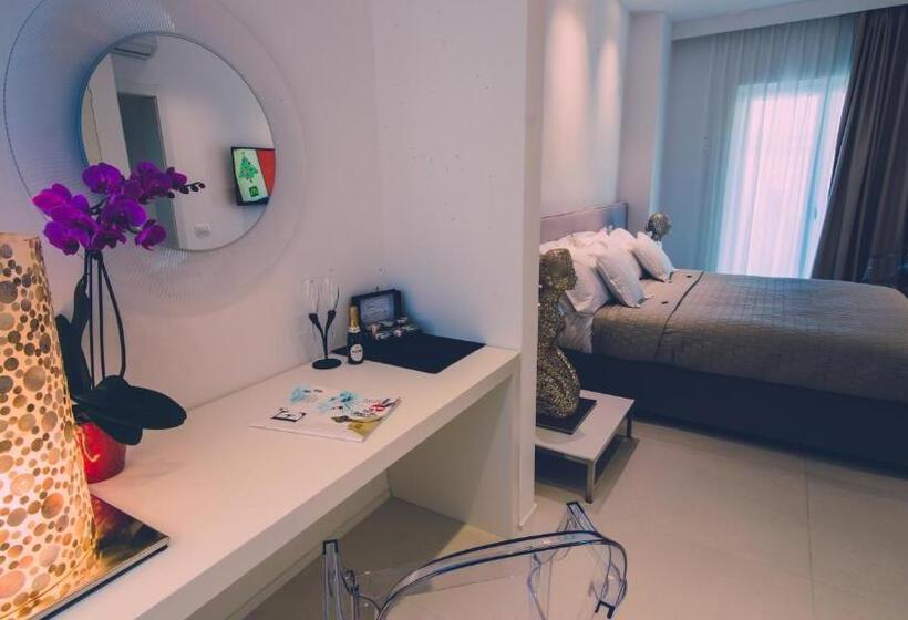 سوییت لوکس, Siracusa Luxury Apartment