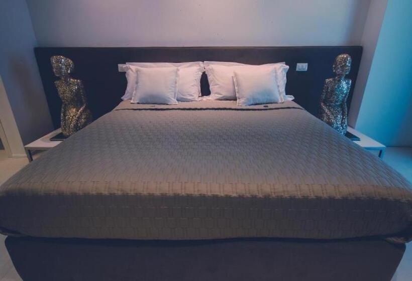 سوییت لوکس, Siracusa Luxury Apartment