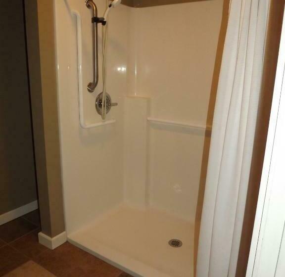 身障者適用スタンダードルーム, William Watson