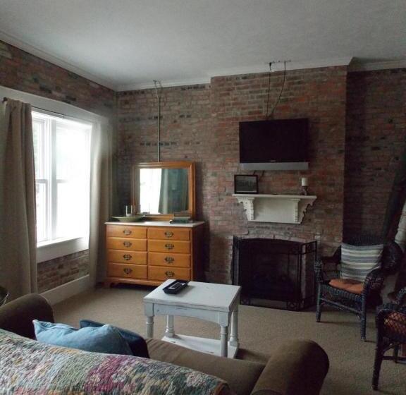 デラックスルーム, William Watson