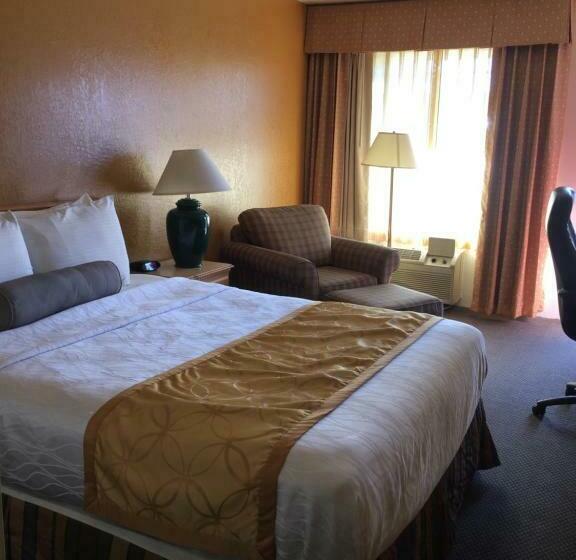 Номер Стандарт, Tiki Lodge