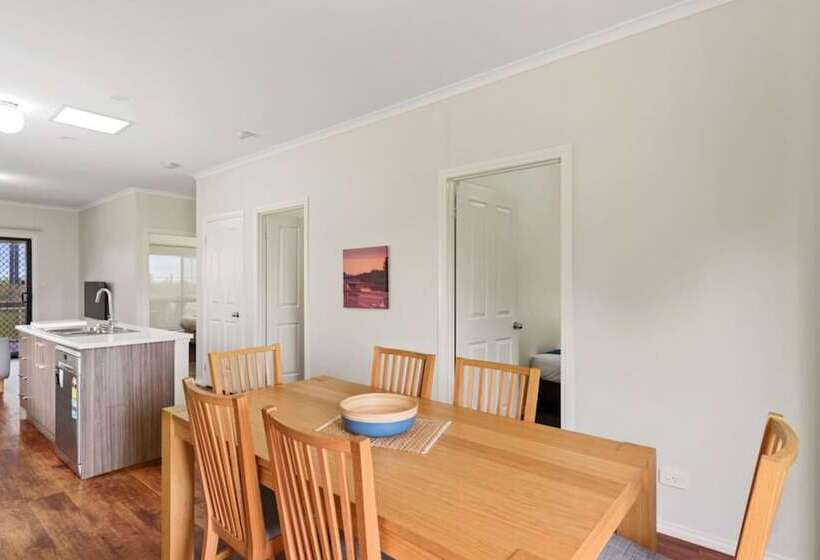 کابین, Discovery Parks  Adelaide Beachfront