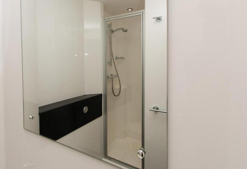 带4个卧室的公寓, Destiny Student Murano   Campus Accommodation