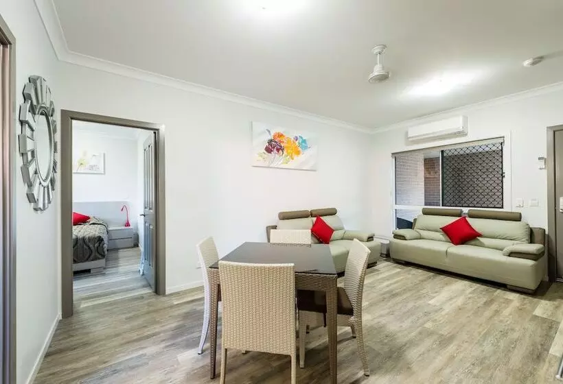 ２ベッドルームアパートメント, Athena Motel Apartments