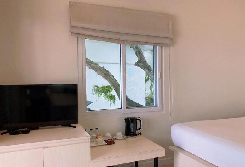 标准间带游泳池, Baanfah Resort Samui