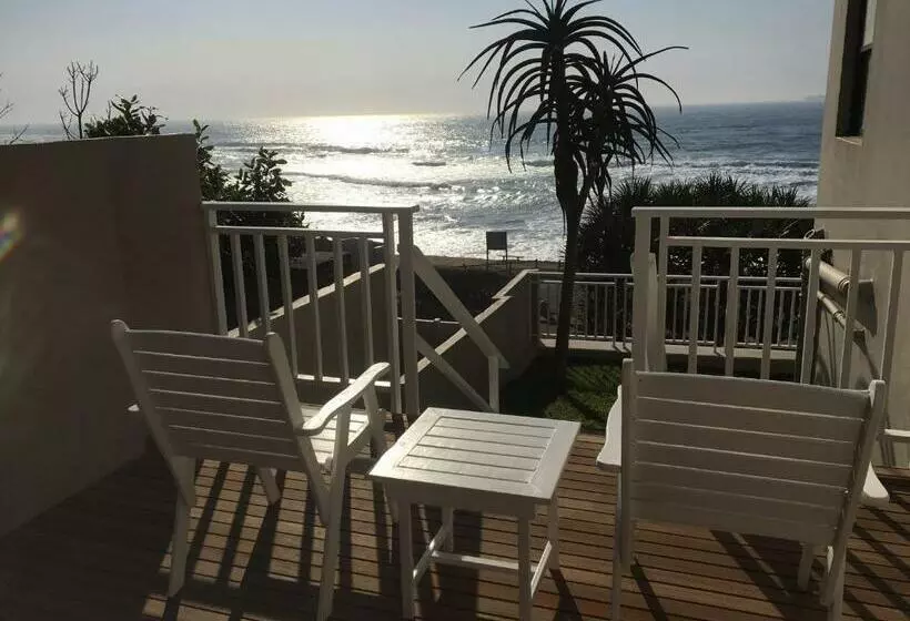 اتاق اساندارد با چشمانداز جانبی به دریا, Fairlight Beach House