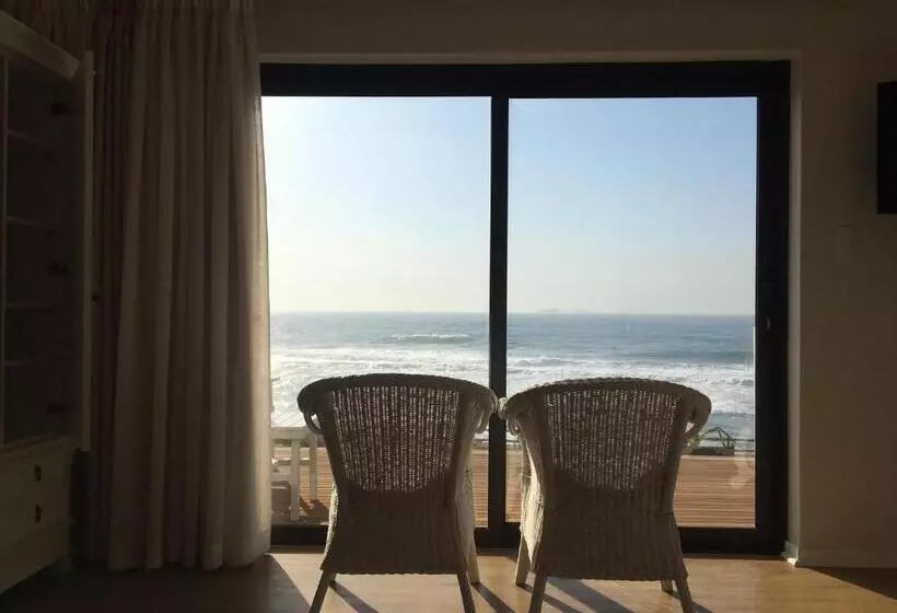 اتاق لوکس با چشمانداز دریا, Fairlight Beach House