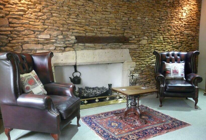 חדר דחוקס עם מיטת קינג, Swan Inn Lechlade