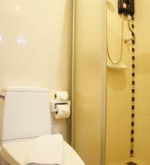 스탠다드 룸, Athena