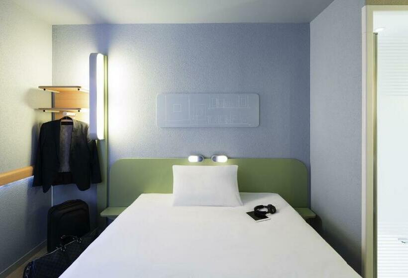 스탠다드 룸, Ibis Budget Zurich Airport