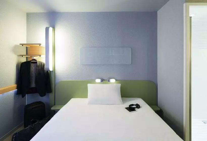 اتاق استاندارد, Ibis Budget Zurich Airport