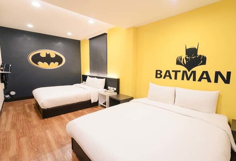 اتاق استاندارد چهار تخته, Persimmon