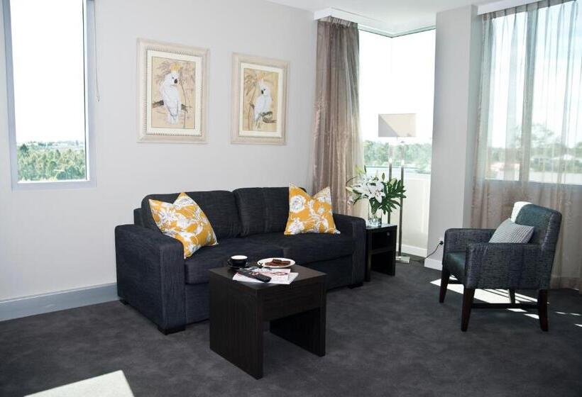 エクゼクティブスイート, Springfield Lakes Boutique