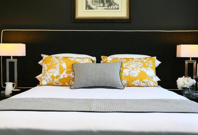 エクゼクティブスイート, Springfield Lakes Boutique