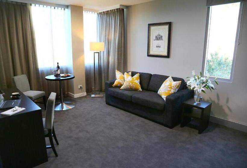 エクゼクティブスイート, Springfield Lakes Boutique