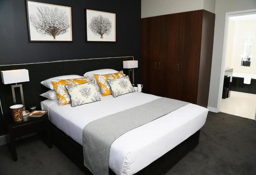 エクゼクティブスイート, Springfield Lakes Boutique