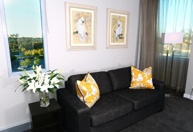 エクゼクティブスイート, Springfield Lakes Boutique