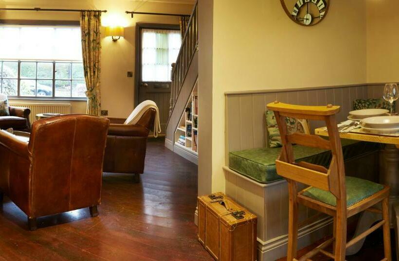 Дом 1 Спальня, The Plough Inn & Cottages