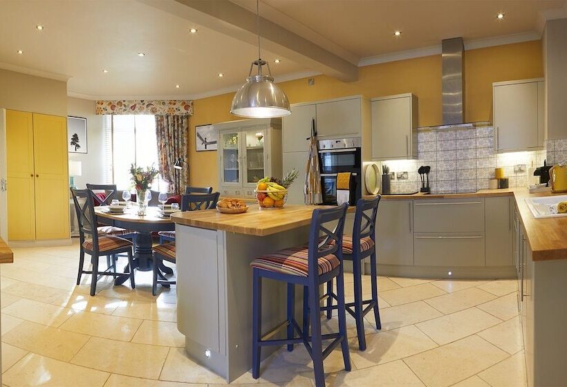 Дом 1 Спальня, The Plough Inn & Cottages