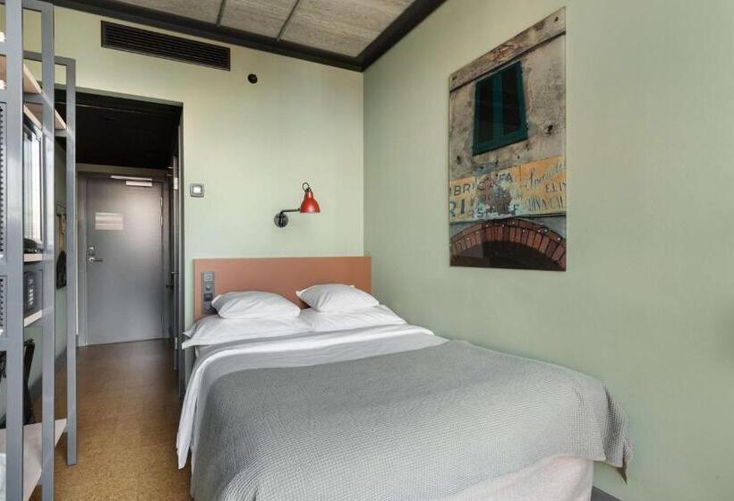 Номер Basic, The Winery Hotel, Worldhotels Crafted