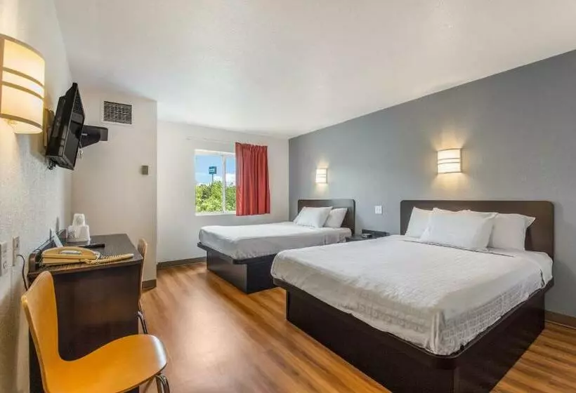 スタンダードルーム, Americas Best Value Inn Knoxville East