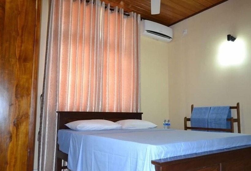 标准间, Sugandi Inn