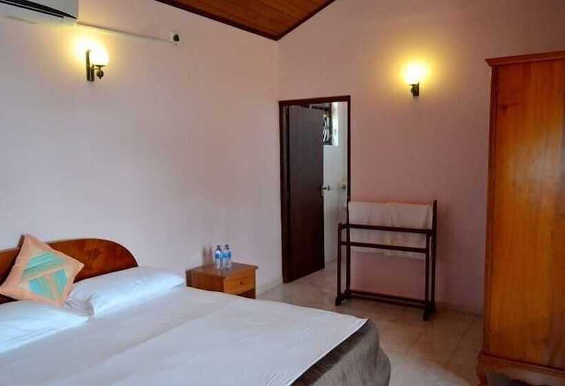 标准间, Sugandi Inn