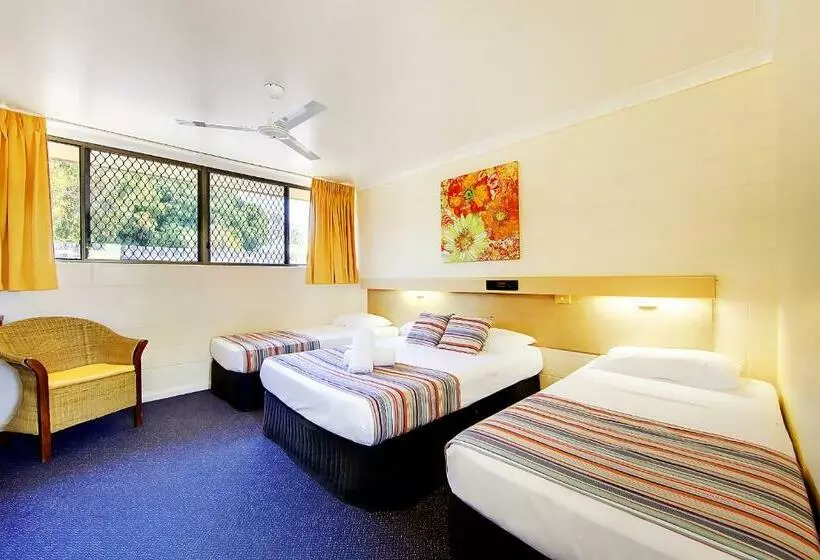 Classic-perhehuone, Raintree Motel