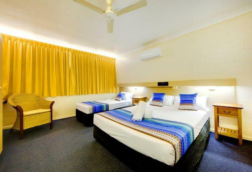 חדר סטנדרט, Raintree Motel