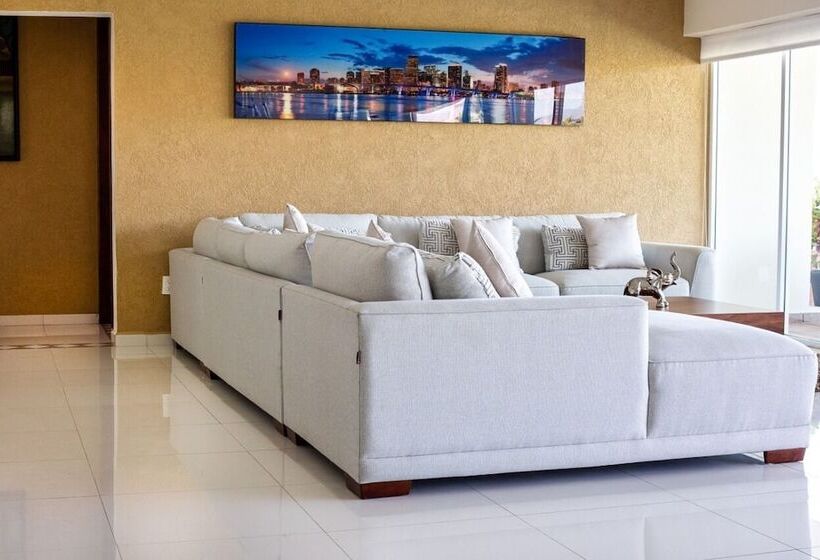 דירת 4 חדרים, Suites Costa Dorada