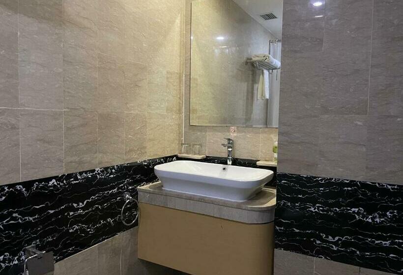 豪华房间, Travellers Hotel Phinisi