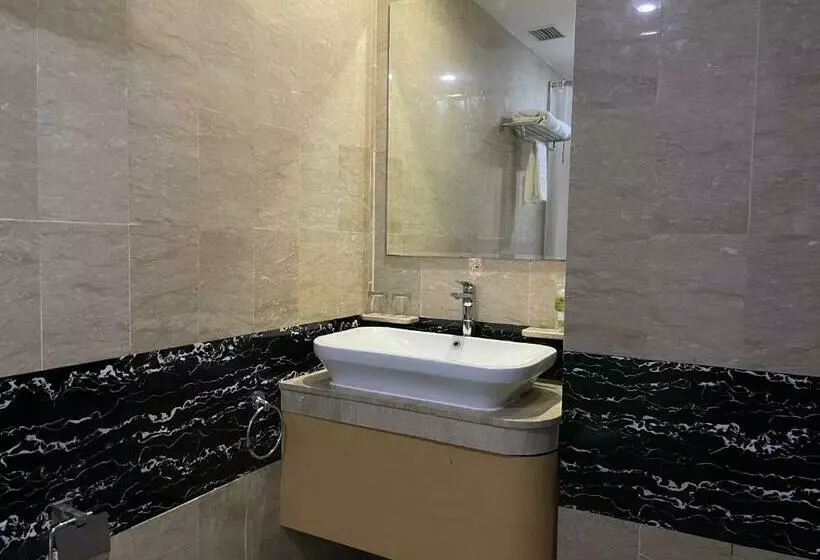 デラックスルーム, Travellers Hotel Phinisi