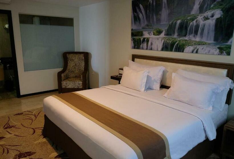 豪华房间, Travellers Hotel Phinisi