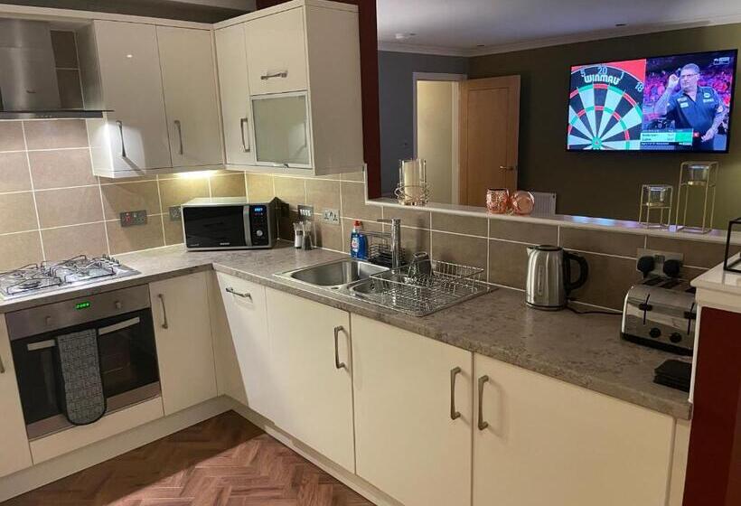 דירת חדר דלוקס, 19th Hole Hotel, Carnoustie