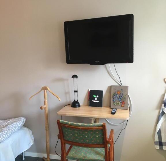 스탠다드 트리플 룸, Vivans Bed And Self Catering