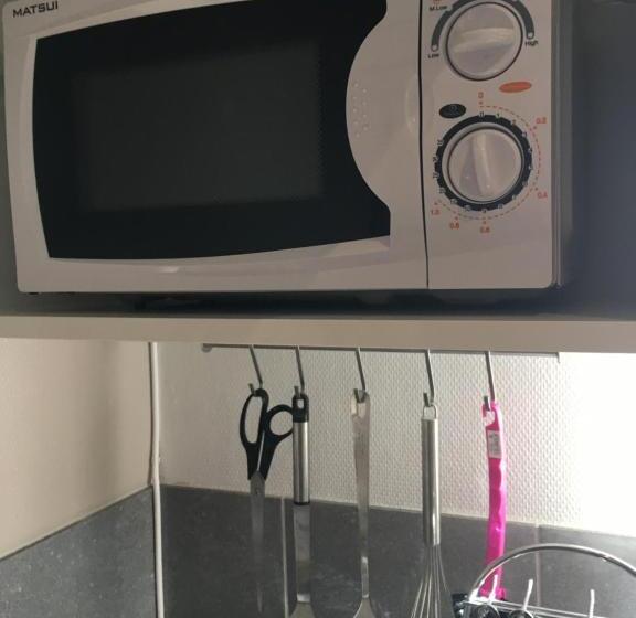 标准三人间, Vivans Bed And Self Catering